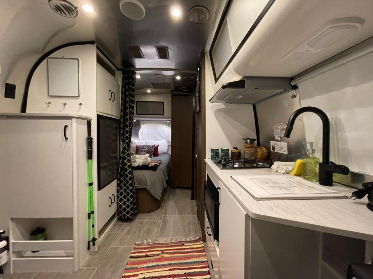 Airstream Caravel 2020 Loblolly Pines Adventure Camp Hotel Eureka Springs Bagian luar foto